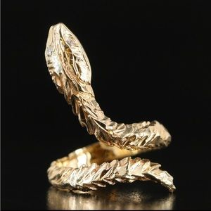 14k Yellow Gold Snake Wrap Ring with Diamond Eyes